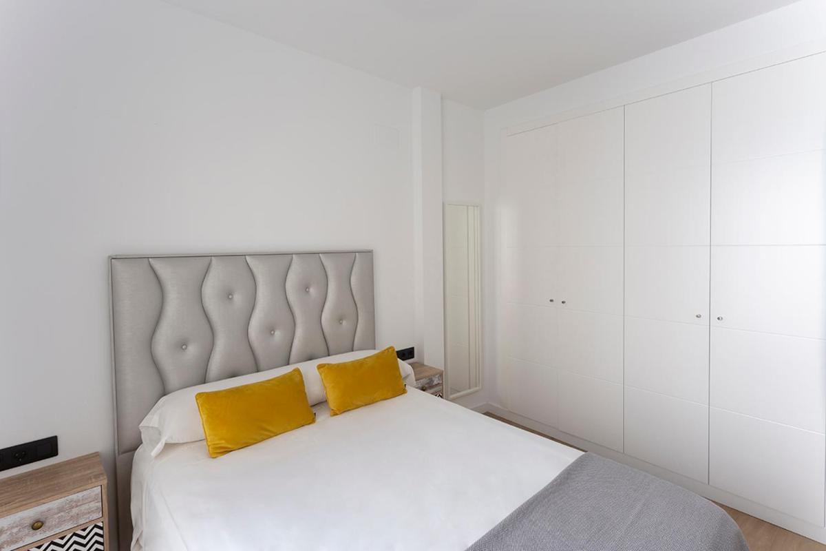 Private & Pool Goyeneta Sevilla Urban Apartment Экстерьер фото