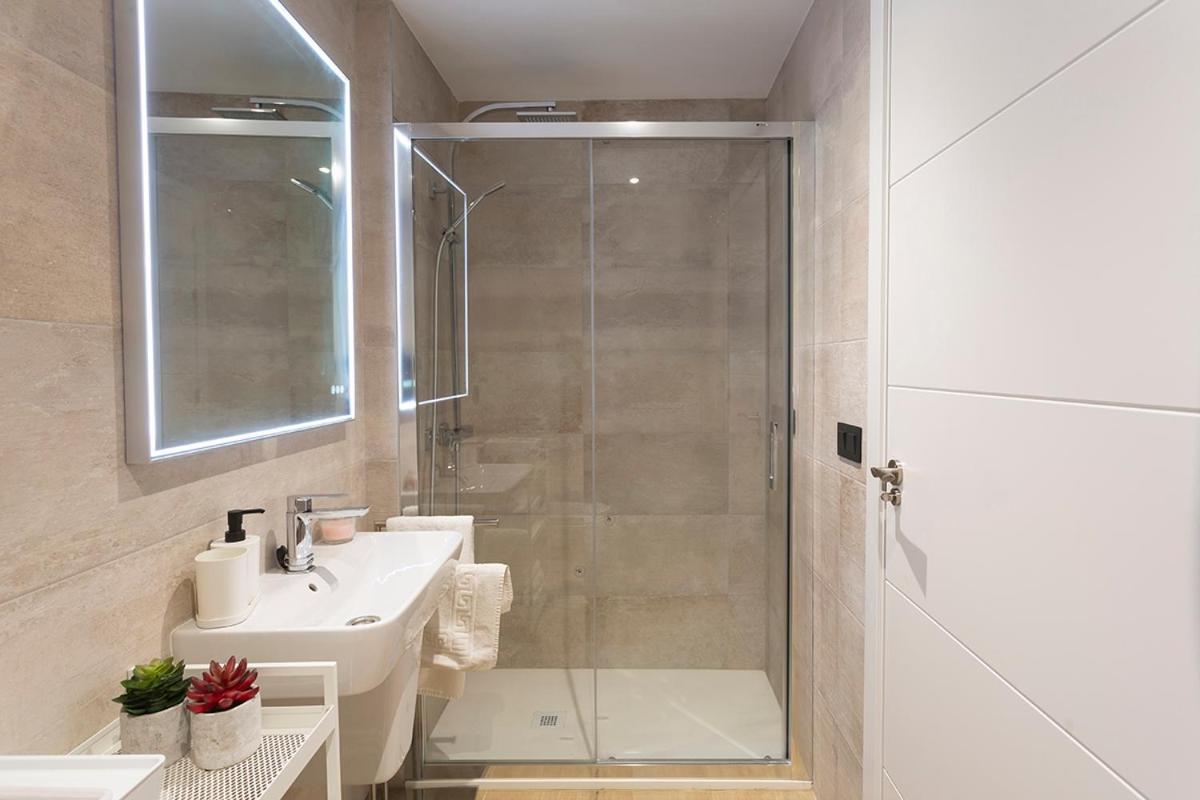 Private & Pool Goyeneta Sevilla Urban Apartment Экстерьер фото